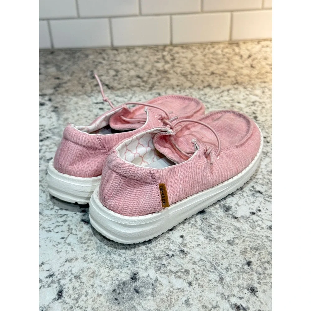 Hey Dude Wendy Youth Shoes Kids Size K12 Pink Linen Cotton Candy Loafers
